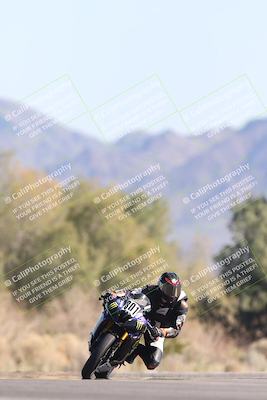 media/Jan-17-2026-CVMA (Sat) [[ab348a895b]]/Race 4-Formula Middleweight/